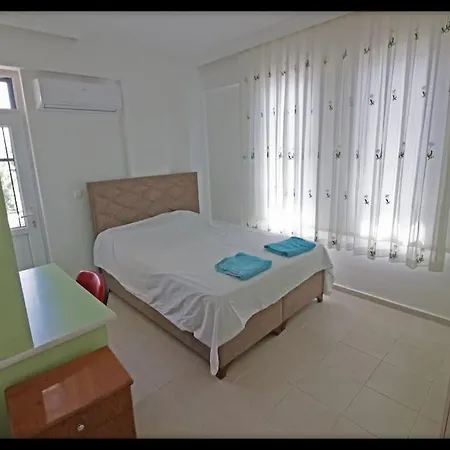 Vila Fethiye'de Merkezi Konumda Ikiz Fethiye