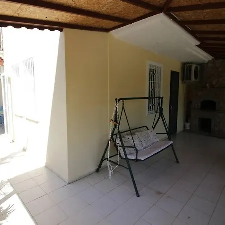 Fethiye'de Merkezi Konumda Ikiz Villa Fethiye